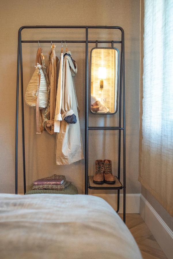 Apartamentos Boutique Fuente Real 柯米拉斯 外观 照片